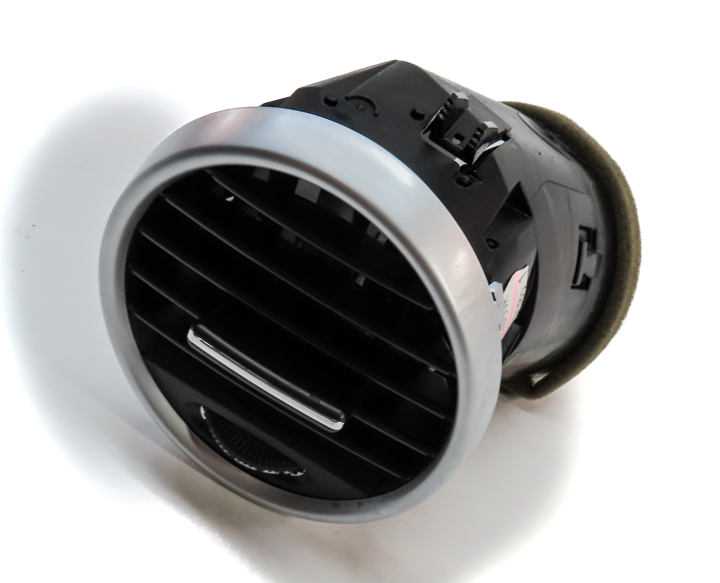 2009 MERCEDES GL550 (X164) FRONT LEFT DRIVER DASH HEAT AIR AC HVAC VENT (BLACK) — exact item pictured